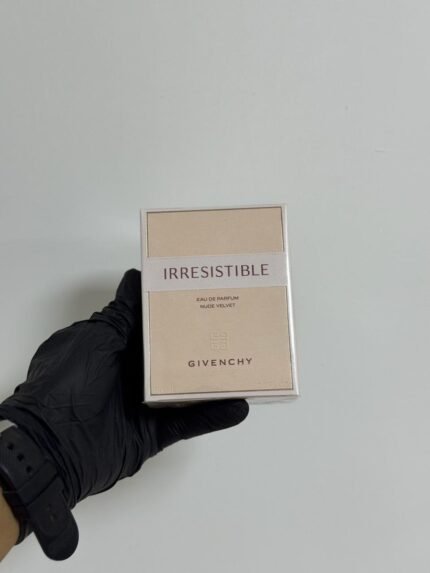 Givenchy Irresistible Rose Velvet EDP Tester