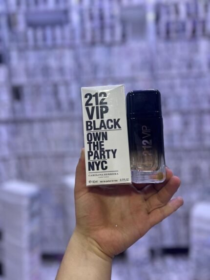 Carolina Herrera 212 VIP Black Tester