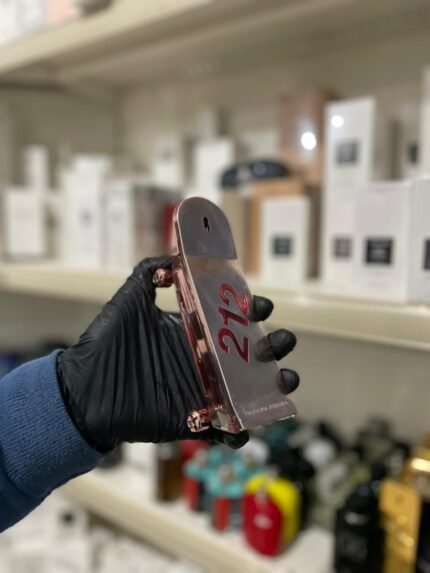 Carolina Herrera 212 VIP Rosé EDP